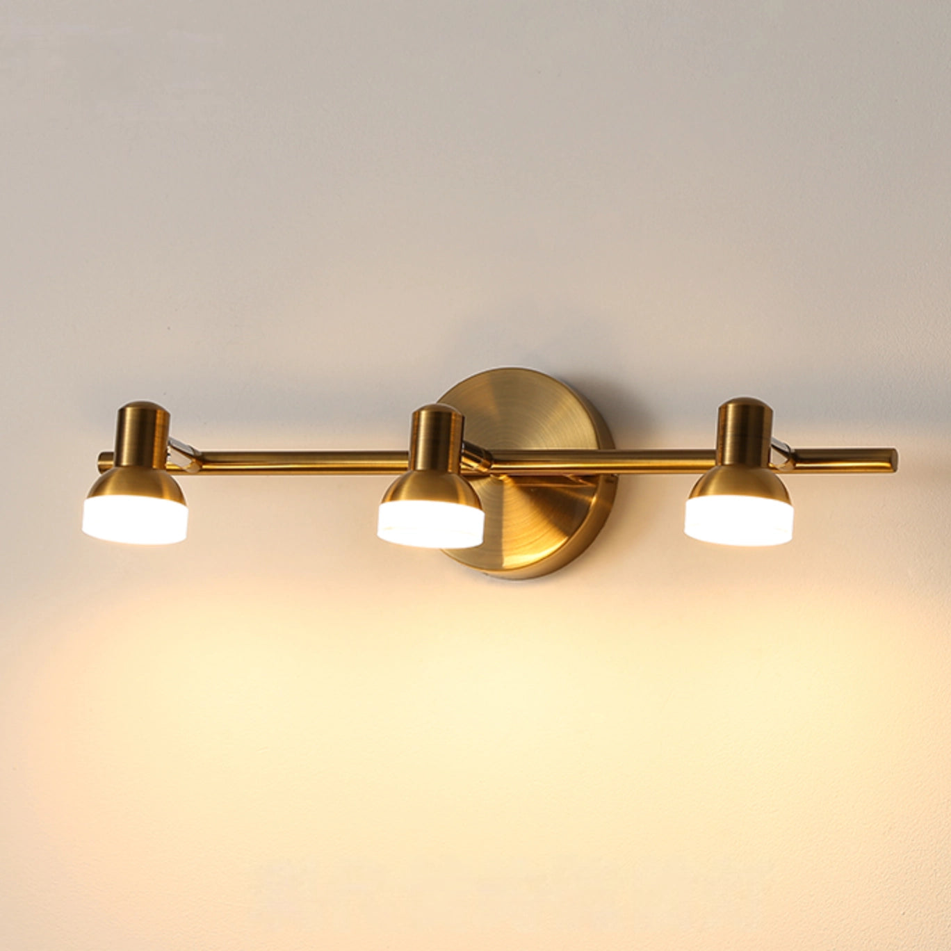 Classic Gold Vanity Light Bathroom Adjustable Wall Sconce