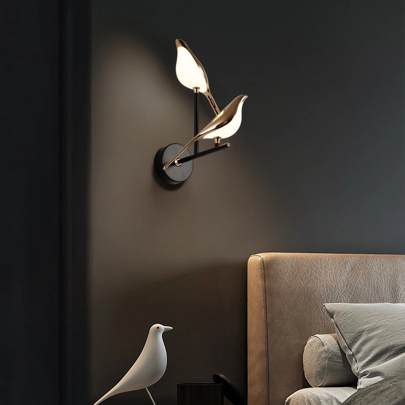Modern Stunning Birds Wall Sconce Metal Wall Mounted Light