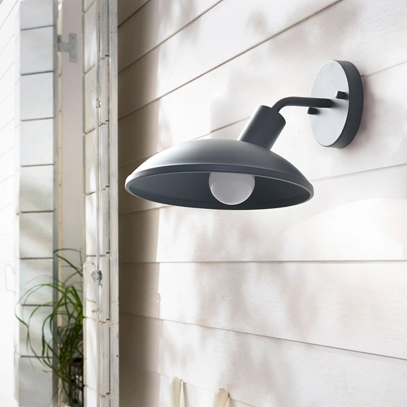 Outdoor Waterproof Wall Light Simple Round Metal Sconce