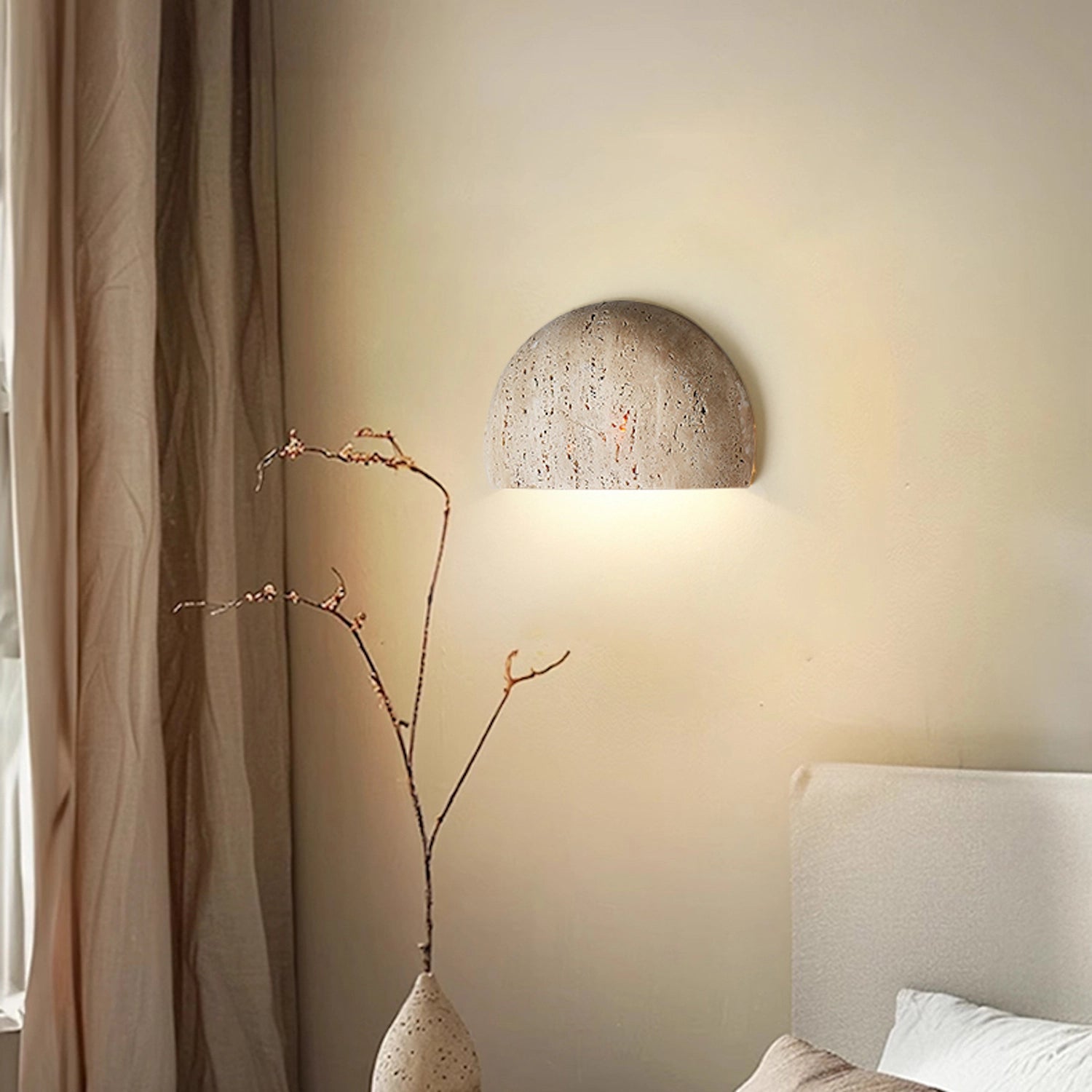Travertine Wall-Mounted Light Vintage Rounded Sconce