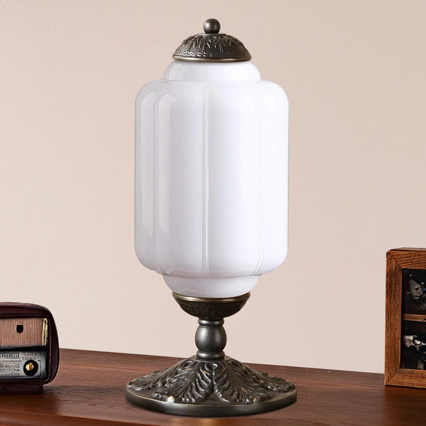 Vintage Eloise Glass Table Lamp Antique Accent Table Lamp